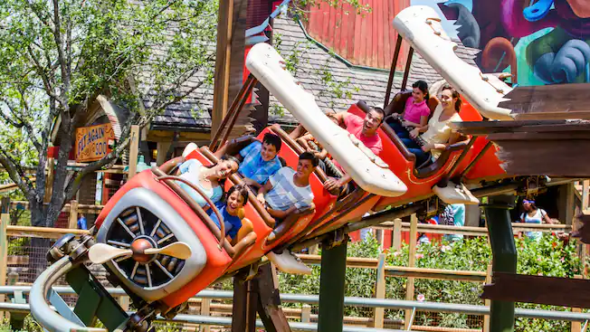 the barnstormer en fantasyland magic kingdom